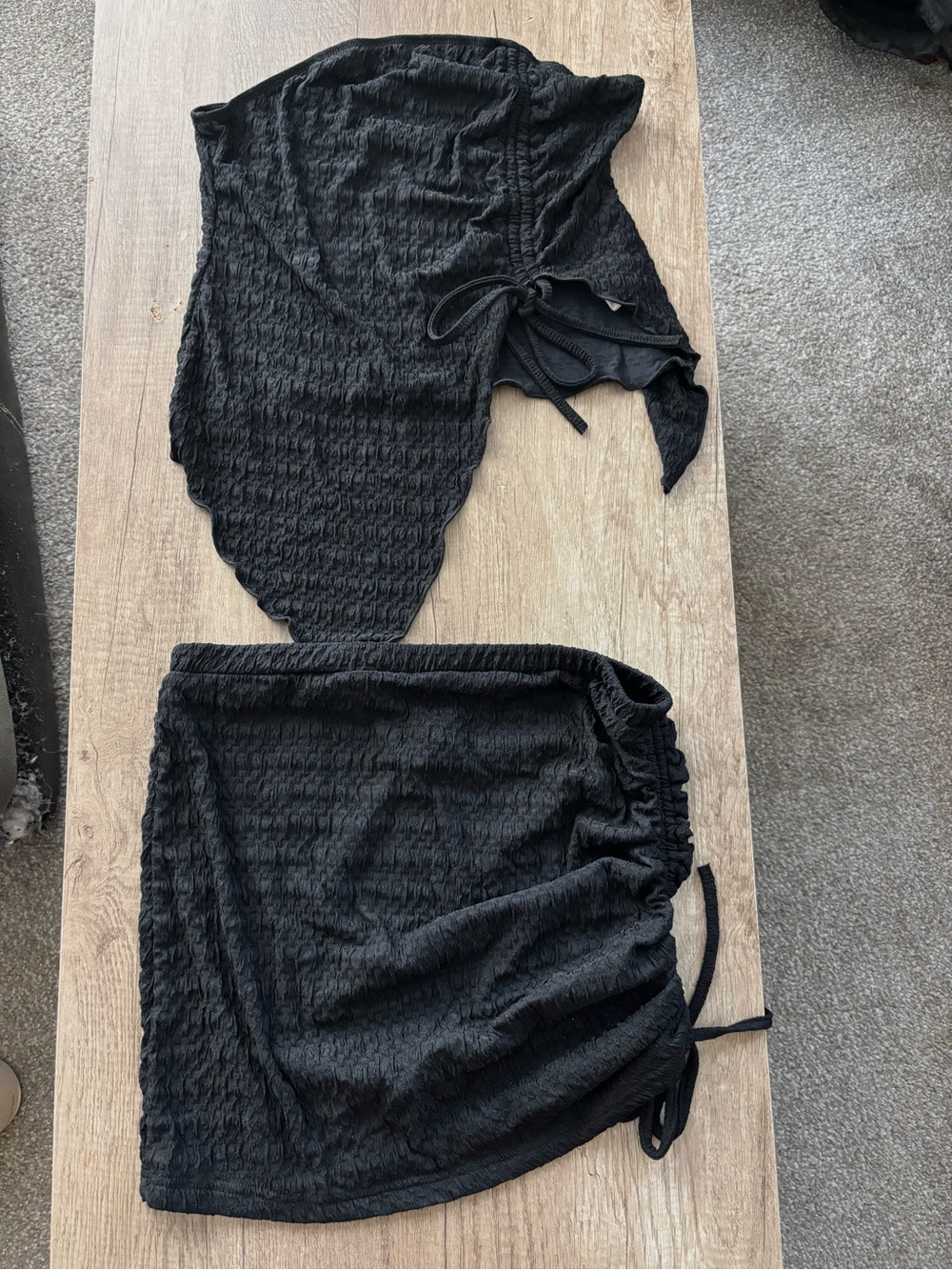 Black Two-Piece Knit Skirt Set